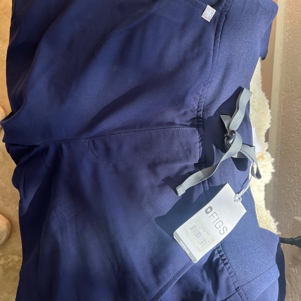 Women’s Navy Zamora High Waisted Jogger Figs - PETITE